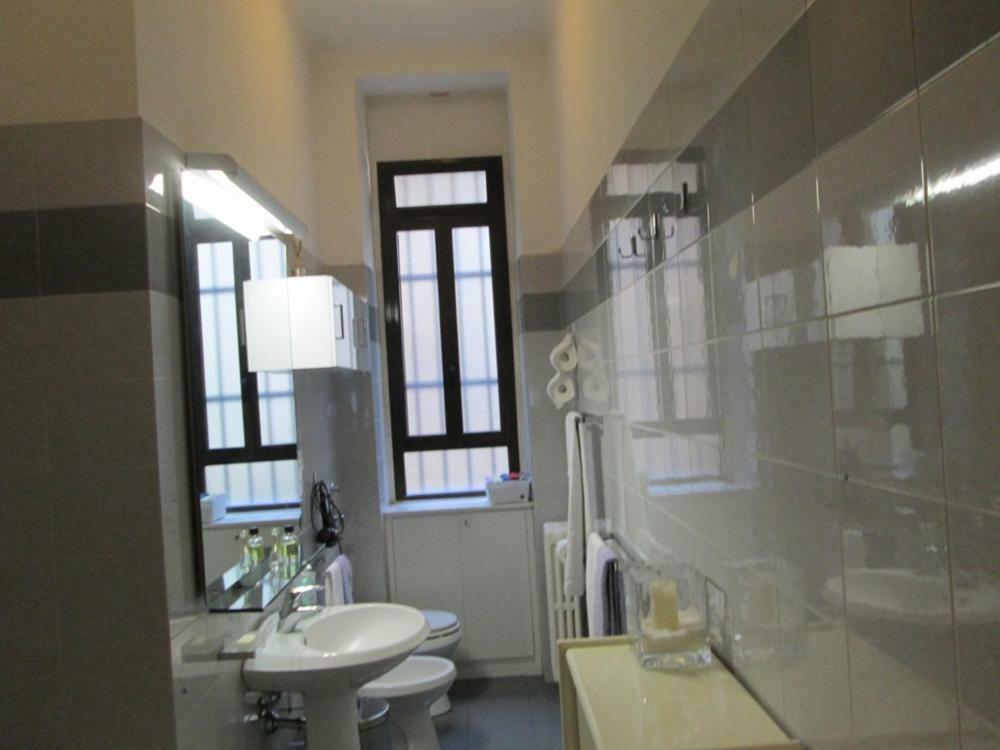 Doria Milano Bed and Breakfast Exteriör bild